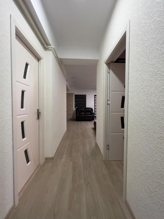 Aniversarium Grand Apartment Năvodari Exteriör bild